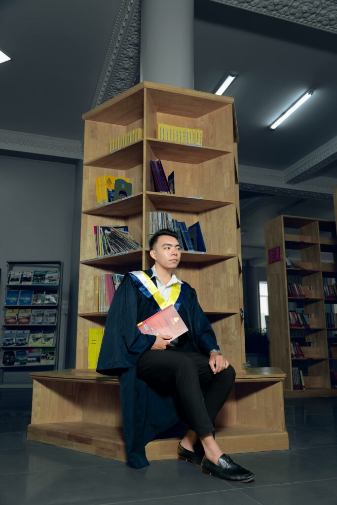 Merit-Based Scholarships: Rewarding Excellence and Achievement Merit-Based Scholarships